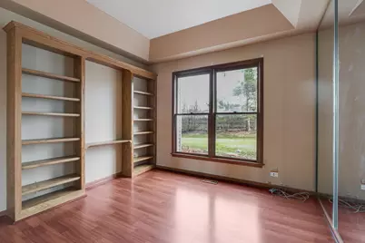 319 Stonebridge Way, Mundelein, IL 60060 - Photo 5