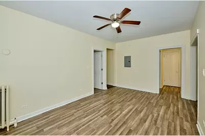 1355 W Touhy Avenue #2N, Chicago, IL 60626 - Photo 7