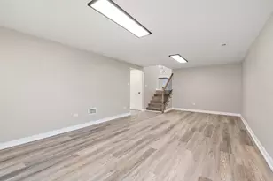 9313 W 147th St, Orland Park, IL 60462 - Photo 17