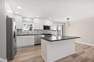 9313 W 147th St, Orland Park, IL 60462 - Photo 7