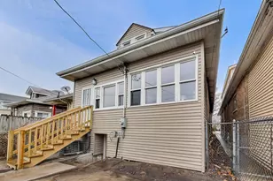 7818 S Merrill Ave, Chicago, IL 60649 - Photo 33