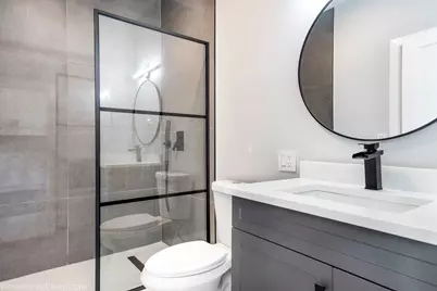 1047 N Saint Louis Avenue, Chicago, IL 60651 - Photo 21