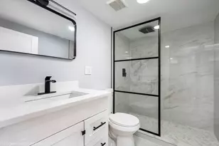 1047 N St Louis Ave, Chicago, IL 60651 - Photo 33