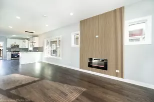 1047 N St Louis Ave, Chicago, IL 60651 - Photo 7