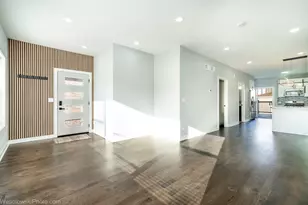 1047 N St Louis Ave, Chicago, IL 60651 - Photo 9