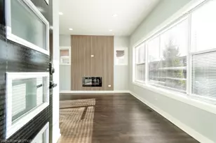 1047 N St Louis Ave, Chicago, IL 60651 - Photo 5