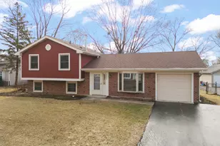127 Monticello Cir, Bolingbrook, IL 60440 - Photo 1