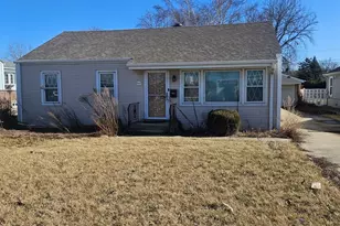 4939 N Cumberland Ave, Norridge, IL 60706 - Photo 1