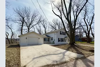 1704 Main Street, Peru, IL 61354 - Photo 1