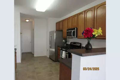 494 S Jade Lane, Round Lake, IL 60073 - Photo 5