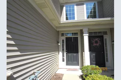 494 S Jade Lane, Round Lake, IL 60073 - Photo 1