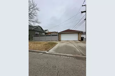 2901 N 75th Avenue, Elmwood Park, IL 60707 - Photo 3
