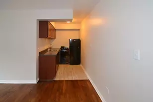 1040 W Hollywood Ave, Chicago, IL 60660 - Photo 5