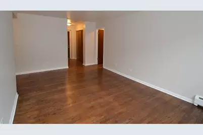 1040 W Hollywood Avenue #306, Chicago, IL 60660 - Photo 9