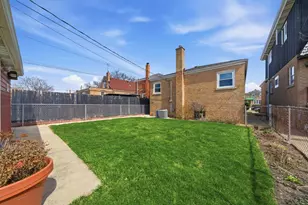 3830 S 56th Ct, Cicero, IL 60804 - Photo 27