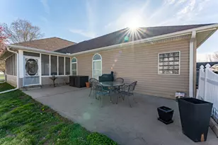 1305 Arbicola St, Marion, IL 62959 - Photo 41