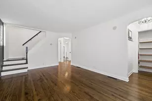 10547 S Troy St, Chicago, IL 60655 - Photo 5