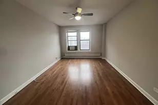 426 W Belmont Ave, Chicago, IL 60657 - Photo 5