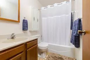 27 Brandywine Ct, Bloomington, IL 61704 - Photo 15