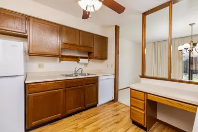 27 Brandywine Court #27, Bloomington, IL 61704 - Photo 9