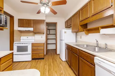 27 Brandywine Court #27, Bloomington, IL 61704 - Photo 7