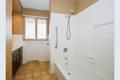 1202 N Linden Street, Normal, IL 61761 - Photo 25