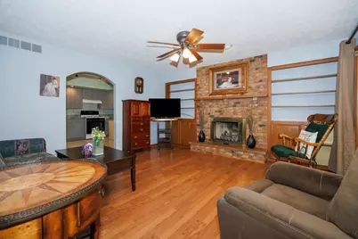 1202 N Linden Street, Normal, IL 61761 - Photo 3