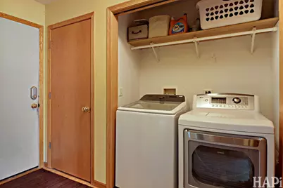 3800 Twin Oaks Drive, Wonder Lake, IL 60097 - Photo 13