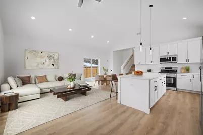 8245 43rd Place, Lyons, IL 60534 - Photo 3