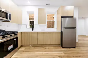 241 W 74th St, Chicago, IL 60621 - Photo 3