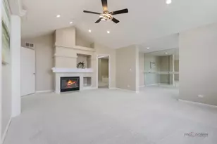 371 Sycamore St, Vernon Hills, IL 60061 - Photo 25