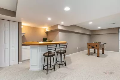 371 Sycamore Street, Vernon Hills, IL 60061 - Photo 39