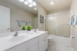 371 Sycamore St, Vernon Hills, IL 60061 - Photo 35