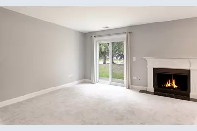 43 Foxcroft Road #43-127, Naperville, IL 60565 - Photo 9