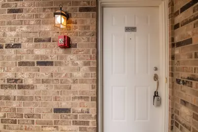 43 Foxcroft Road #43-127, Naperville, IL 60565 - Photo 3