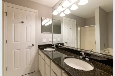 43 Foxcroft Road #43-127, Naperville, IL 60565 - Photo 25