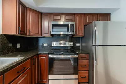 43 Foxcroft Road #43-127, Naperville, IL 60565 - Photo 17