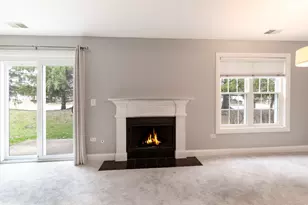 43 Foxcroft Rd, Naperville, IL 60565 - Photo 11