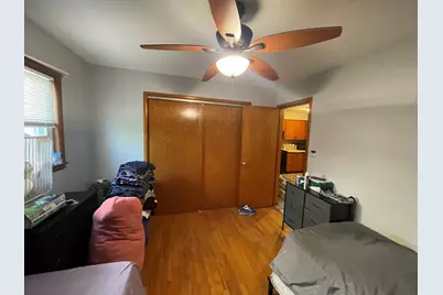 2328 N Lawndale Avenue, Chicago, IL 60647 - Photo 9