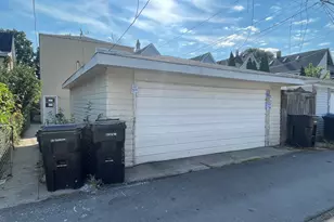 2328 N Lawndale Ave, Chicago, IL 60647 - Photo 21