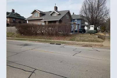 1445 10th Street, Moline, IL 61265 - Photo 1