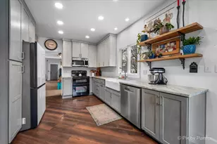 205 N Pine St, Waterman, IL 60556 - Photo 3