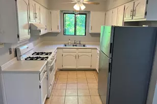 1130 Chalet Dr, Darien, IL 60561 - Photo 5