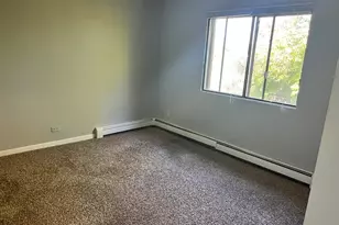 1130 Chalet Dr, Darien, IL 60561 - Photo 3