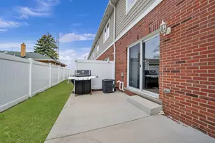 7235 W 71st St, Bridgeview, IL 60455 - Photo 23