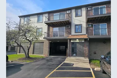 412 E Bailey Road #101, Naperville, IL 60565 - Photo 1