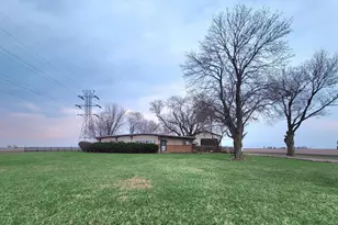 2450 N State Route 178 Hwy, Oglesby, IL 61348 - Photo 37