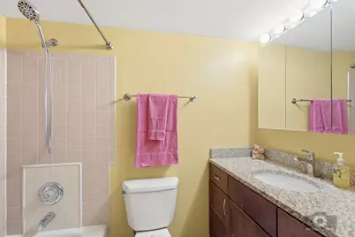 588 Fairway View Drive #2H, Wheeling, IL 60090 - Photo 11