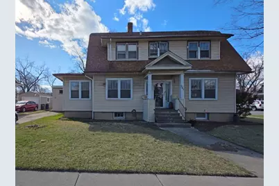 674 N Liberty Street, Elgin, IL 60120 - Photo 1