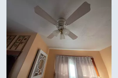 674 N Liberty Street, Elgin, IL 60120 - Photo 25